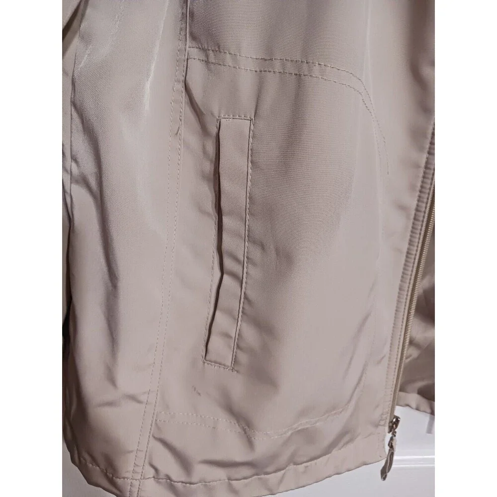Women's Liz Claiborne Light Taupe Jacket Size L Rain? - Picture 4 of 10